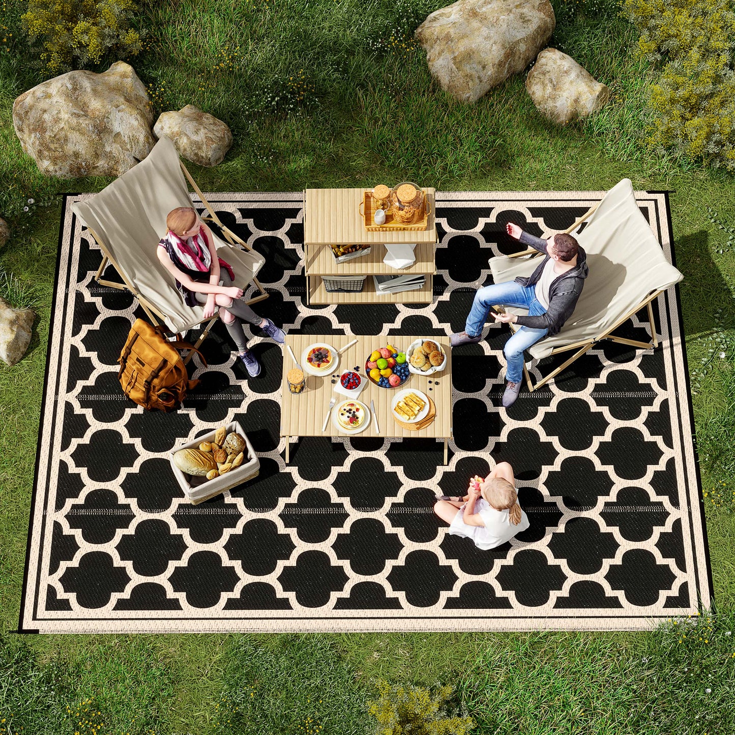 Waterproof Reversible Outdoor Rug - Perfect for Camping & Picnics