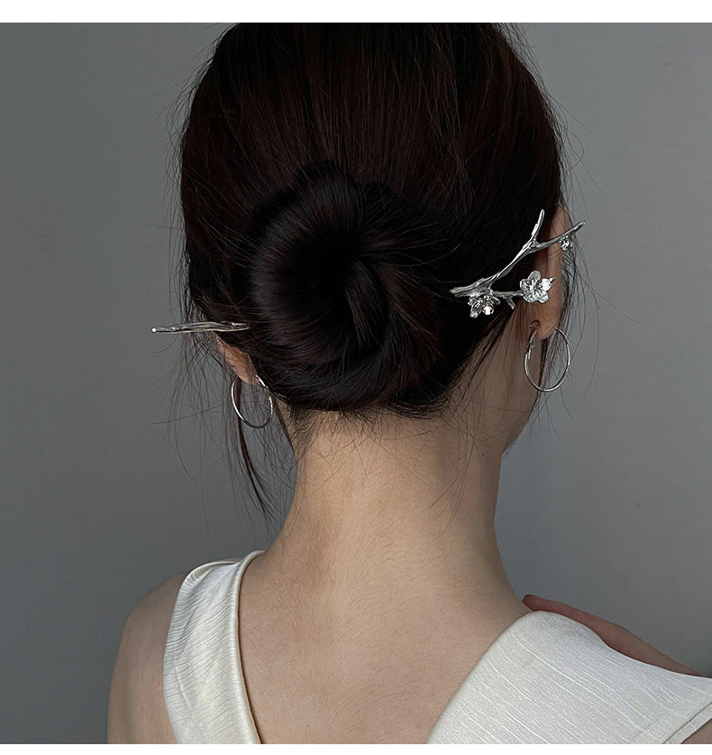 Metal Hairpin Hair Accessories for Women - Chinese Flower Design, Silver & Gun Black