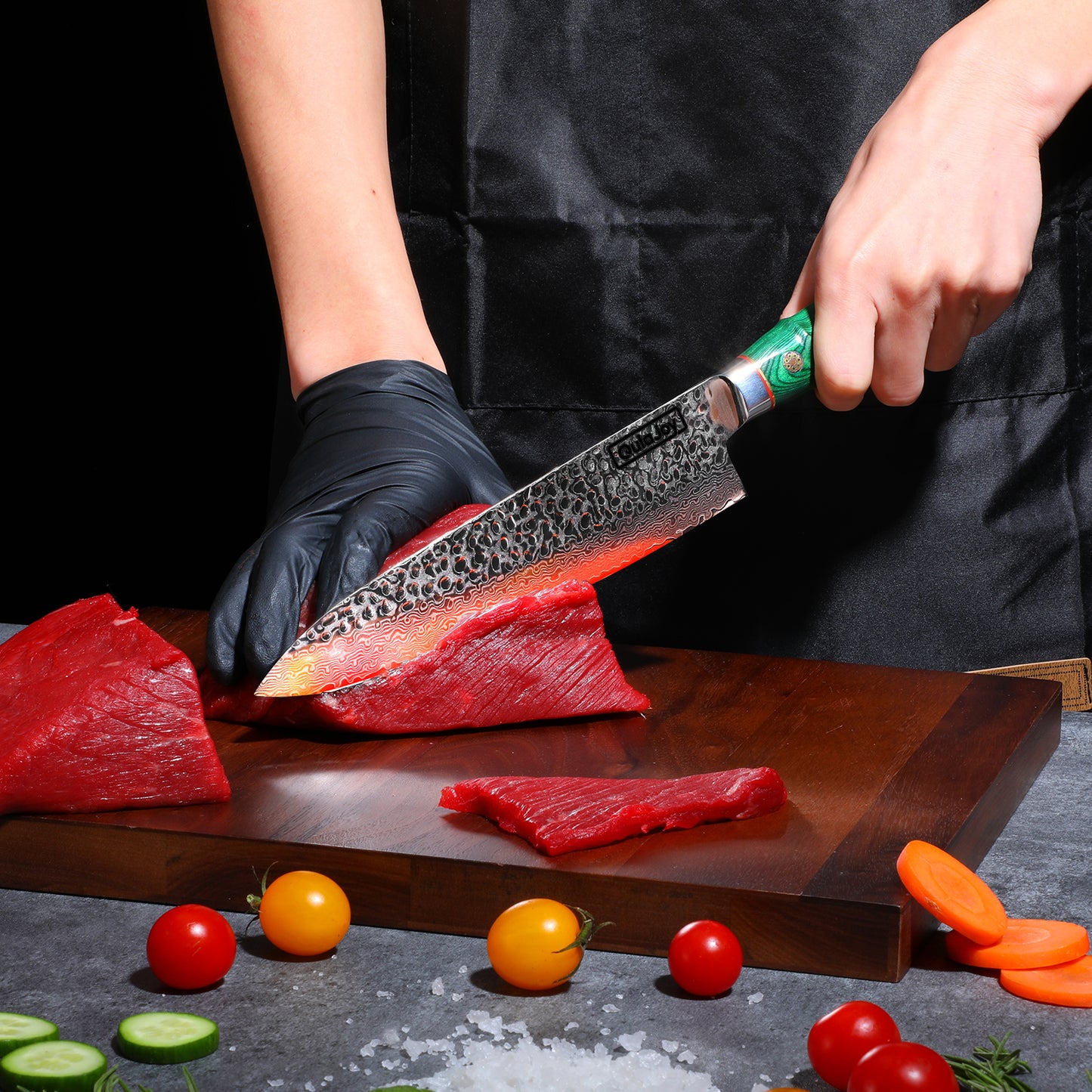 Japanese Chef Knife 8 Inch - Damascus VG-10 Steel, Hammered Blade