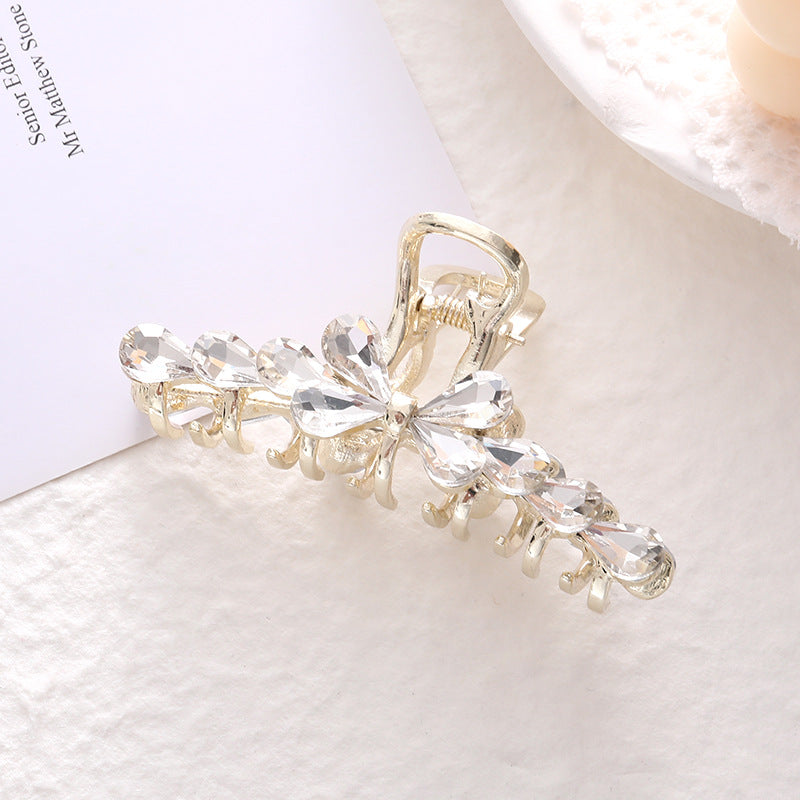 Elegant Crystal Hair Clip for Women – Medium Size Grip Hair Accessory