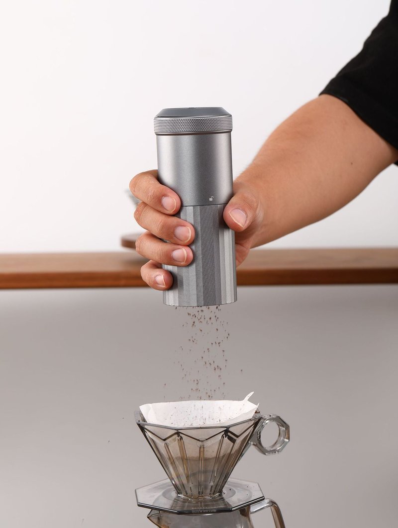 Portable Wireless Bean Grinder USB Charging Kitchen Appliance Gray