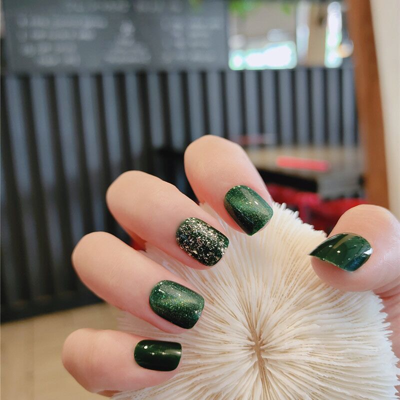 Cat Eye Detachable Nail Patch Set - Emerald Sparkling Diamond, 24 Pieces