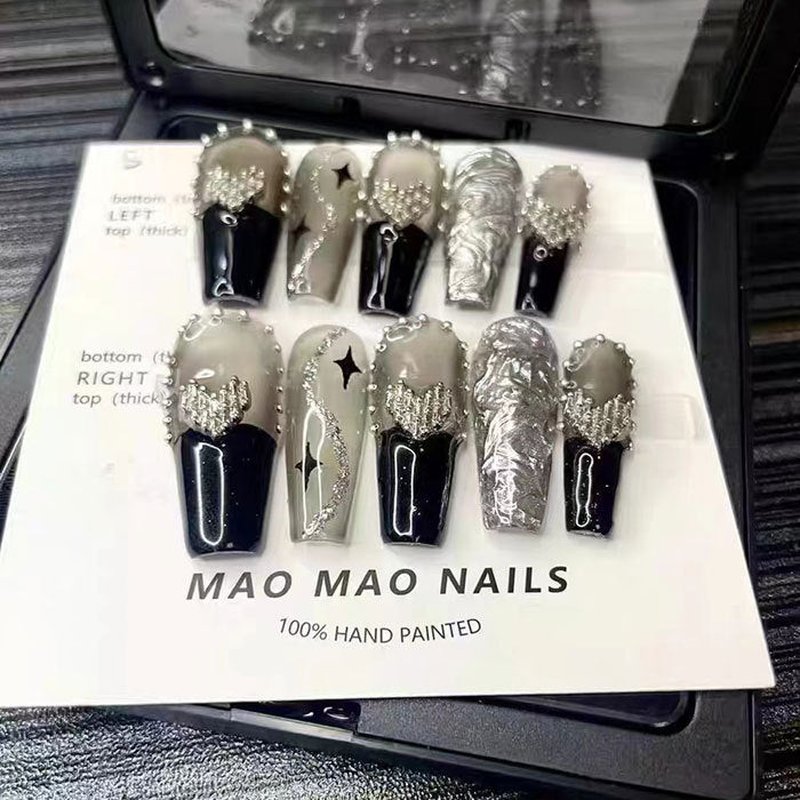 Black Heart Nail Patches - 10 Piece Wearable Set
