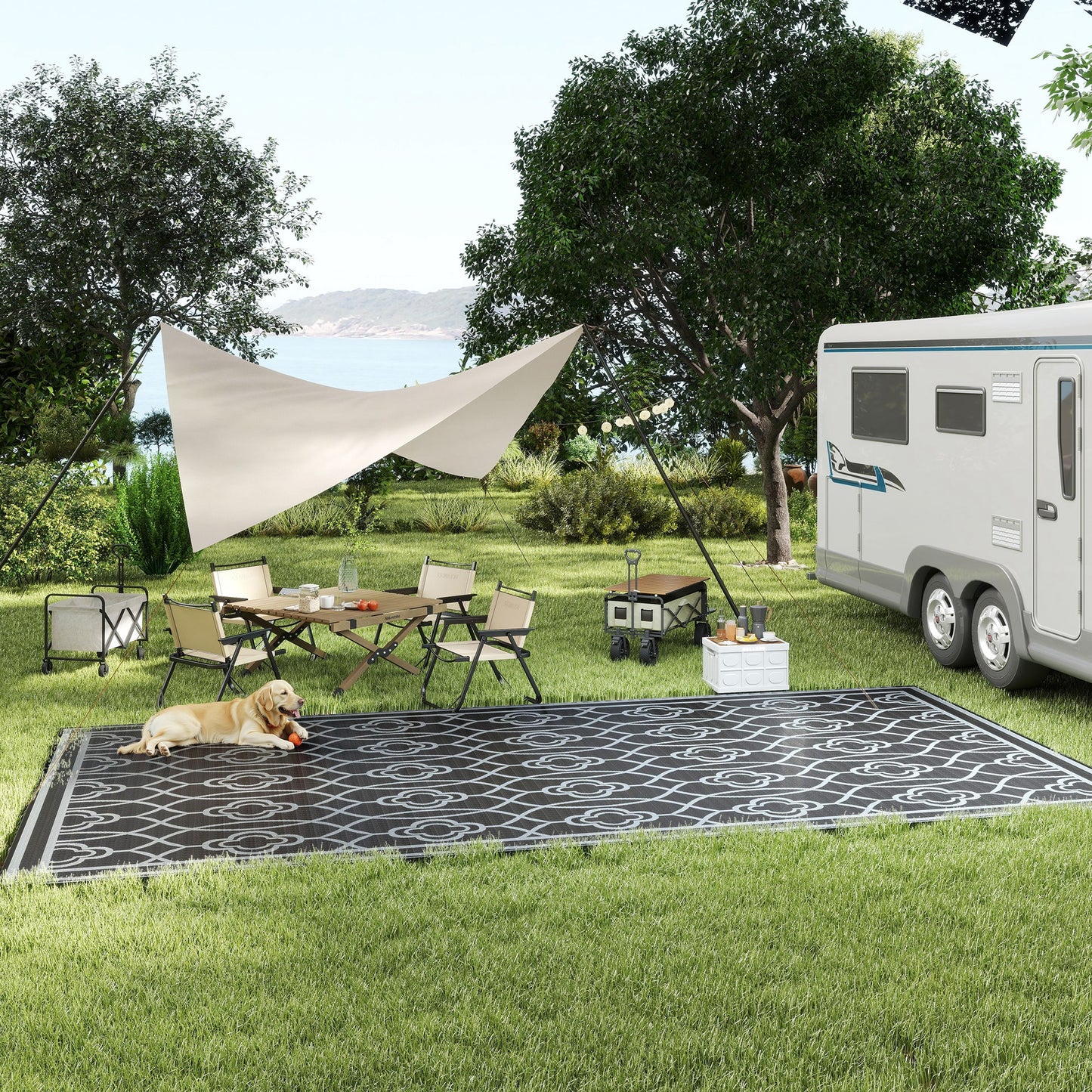 Reversible Outdoor Rug - Waterproof Plastic Straw, 9' x 18', Black & Gray Lantern