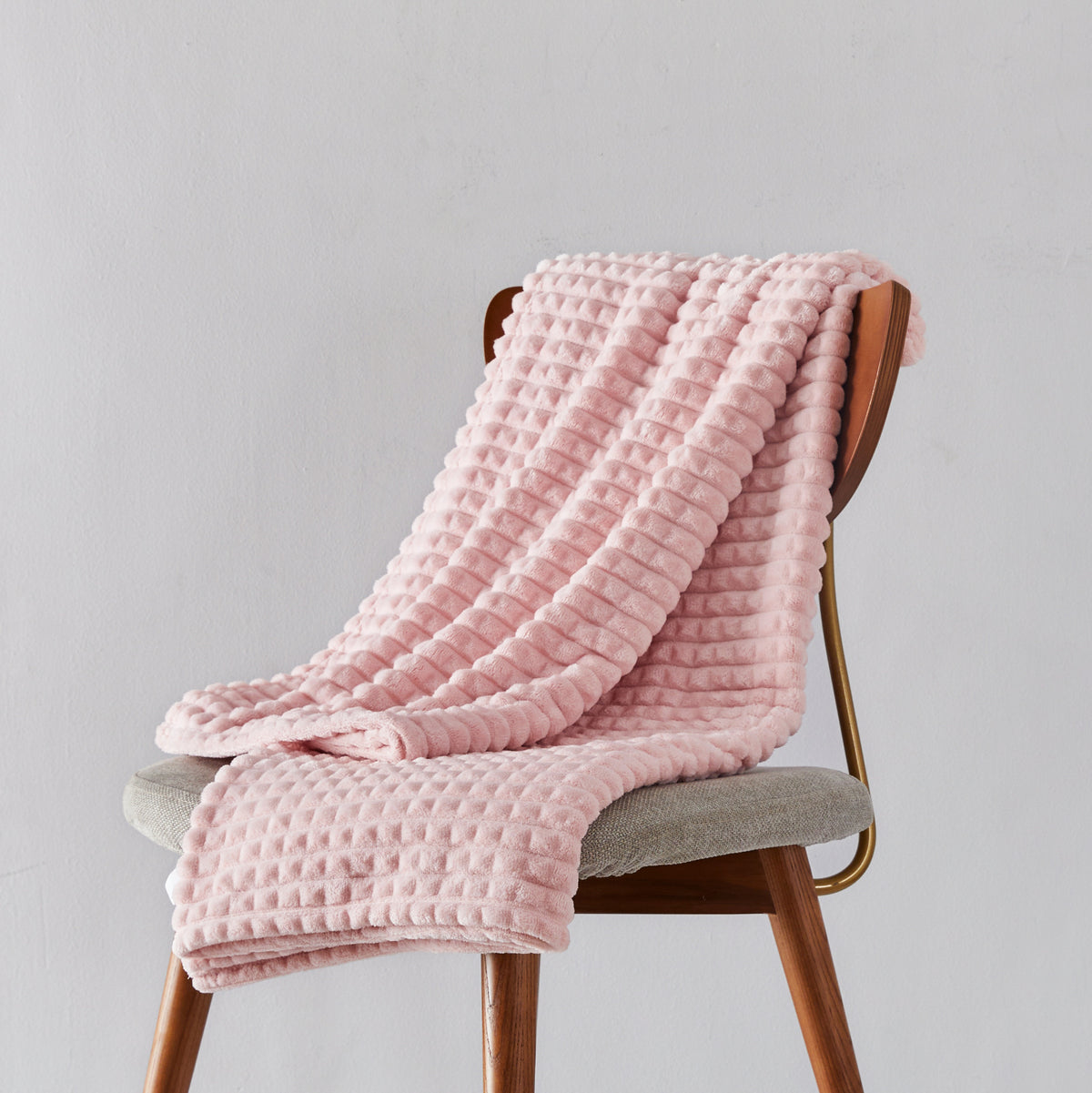 Flannel Plaid Bed Cover Blanket Sofa Throw Winter Nap Blanket European Style
