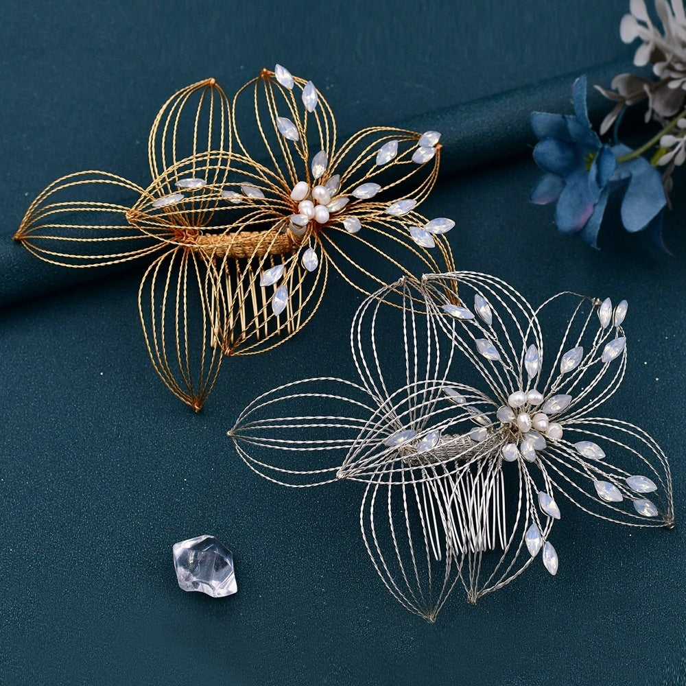 Bridal Headdress Hair Comb with Hollow Leaf Design