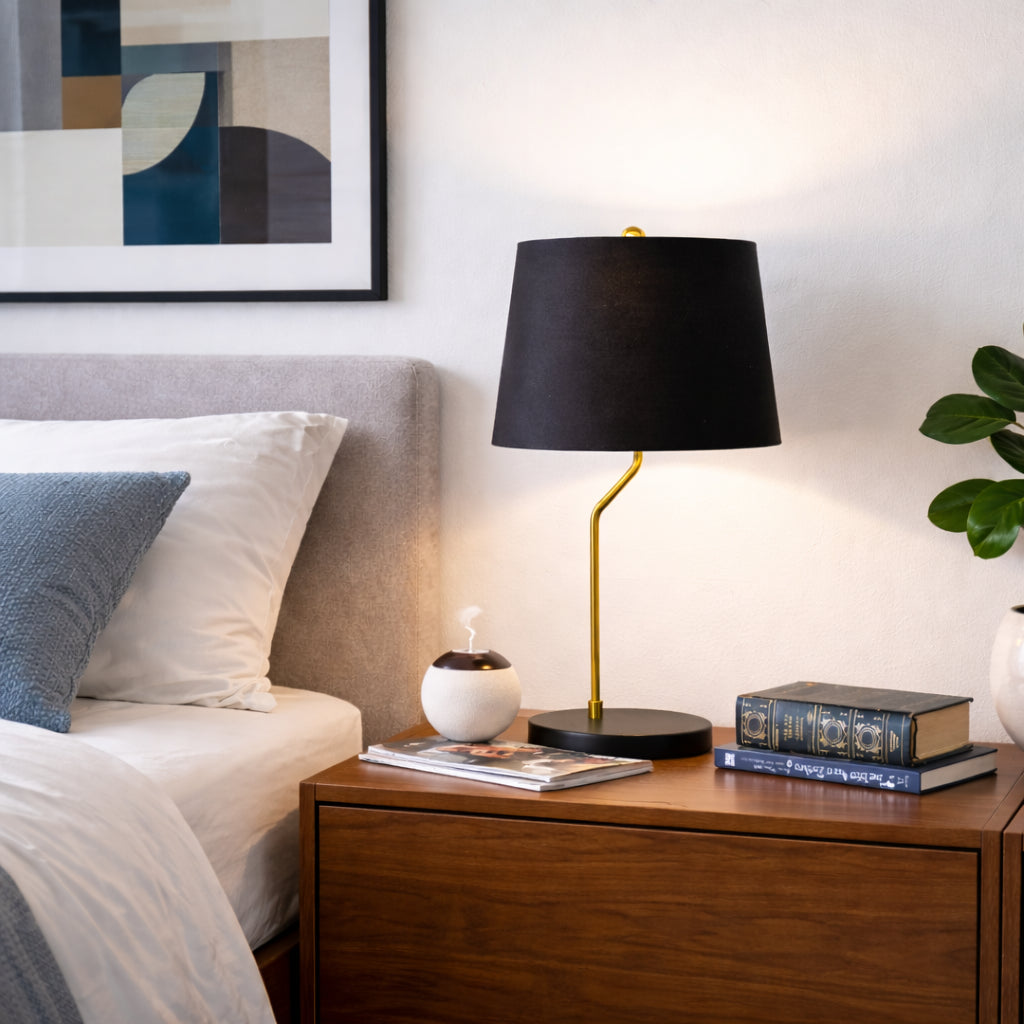 Modern Black and Gold Desk Lamp - Stylish Bedside Lighting
