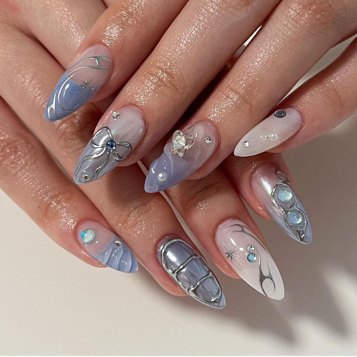 3D Rhinestone Fake Nails Set - Multiple Colors for Nail Art & Manicure