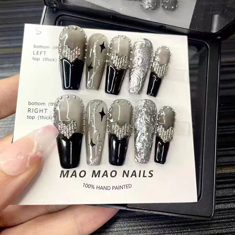 Black Heart Nail Patches - 10 Piece Wearable Set