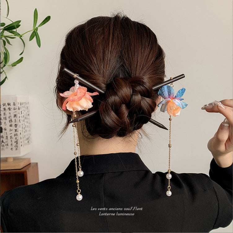 Ancient Style Tassel Hairpin with Glowing Lantern and Silk Flowers - Hair Accessory