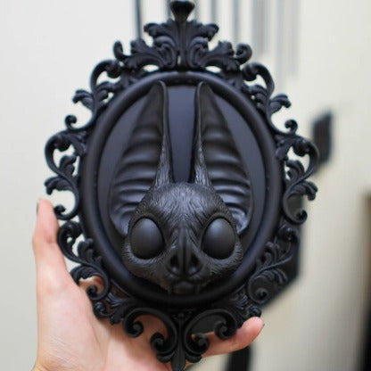 Halloween Gothic Style Bat Pendant Decor - Festive Resin Ornament