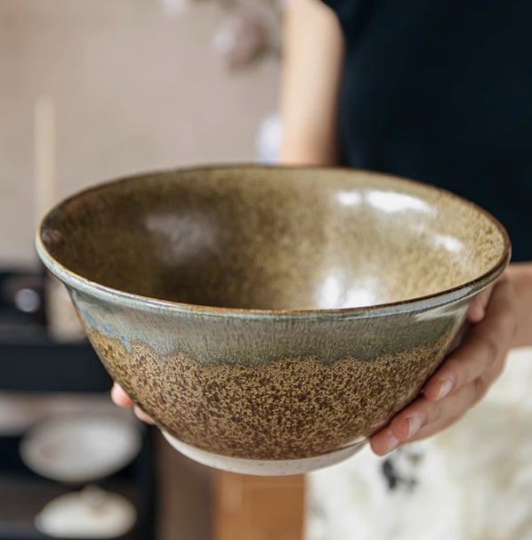 Large Ceramic Ramen Bowl - Vintage Open Noodle Bowl with Anti-Scald Feature, Verdigris