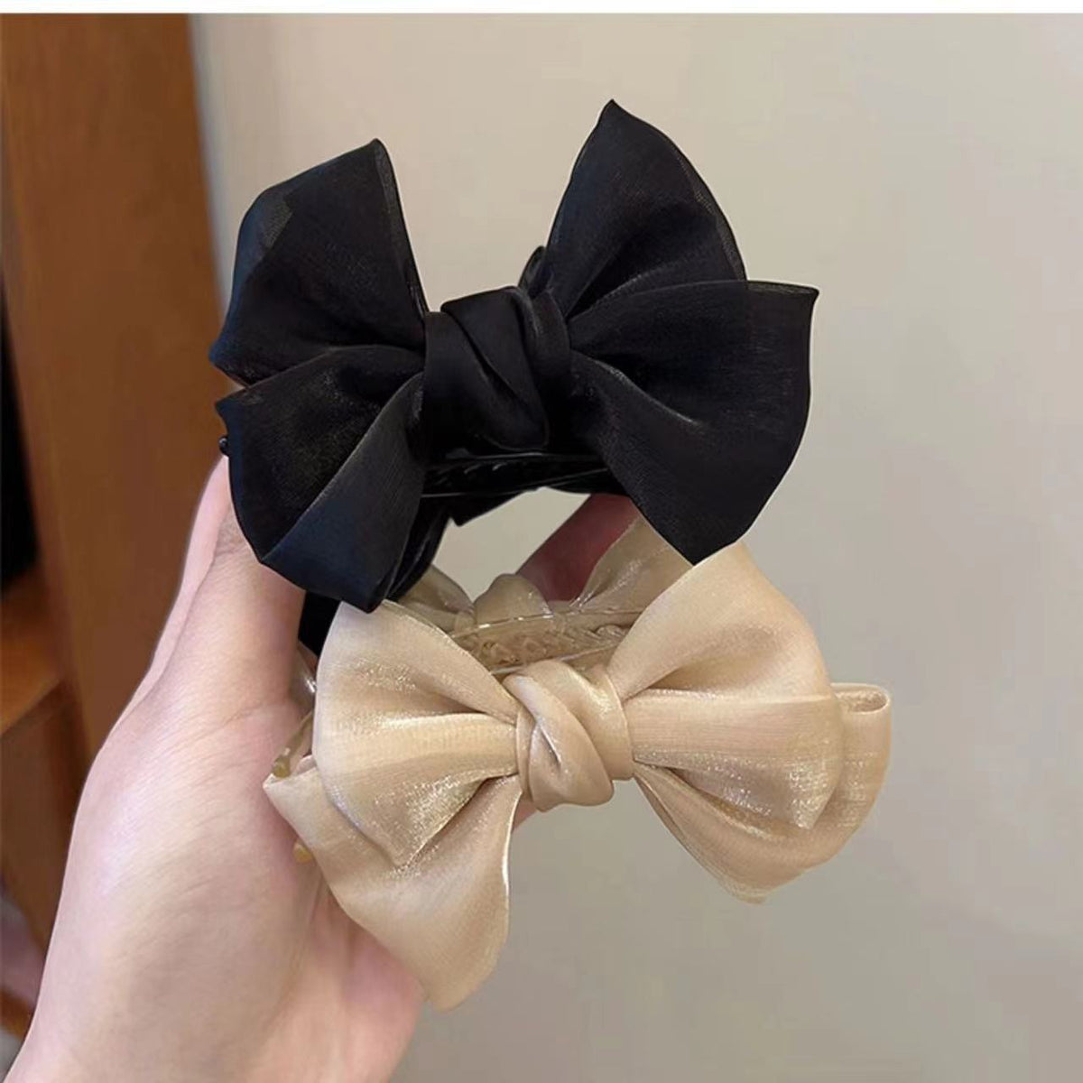Elegant Bow Bun Grip Hair Accessory for Women - Black, Champagne, Red
