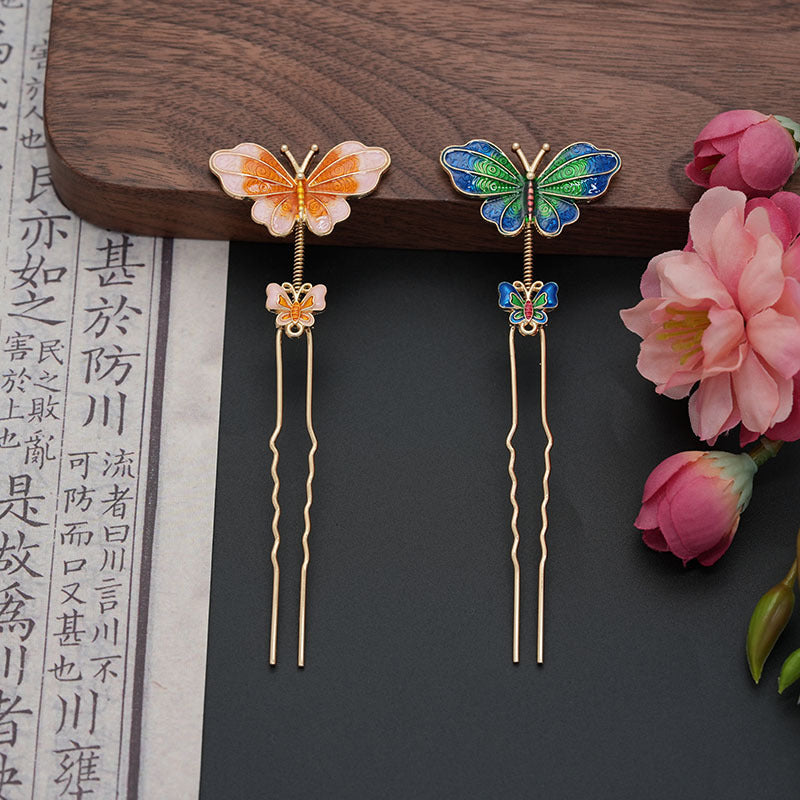 Women's Versatile Hair Accessory with Butterfly Design - Retro Hairpin or Headband