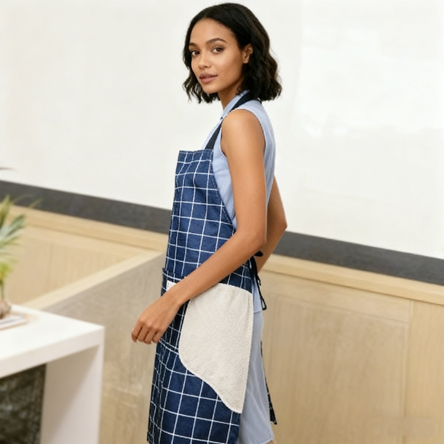 Black Kitchen Apron - Durable and Stylish