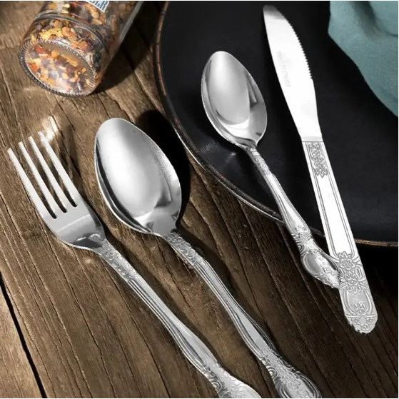 Premium Stainless Steel Cutlery Set - 4-Piece Flatware for Home