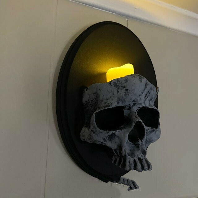 Halloween Ghost Skull Resin Hanging Decoration for Home & Garden