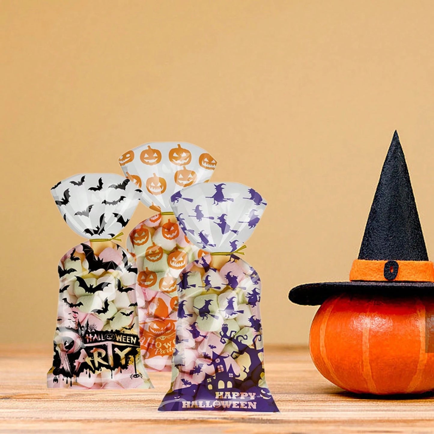 Halloween Gift Wrapping Bags - 200 Pcs Pumpkin & Bat Design