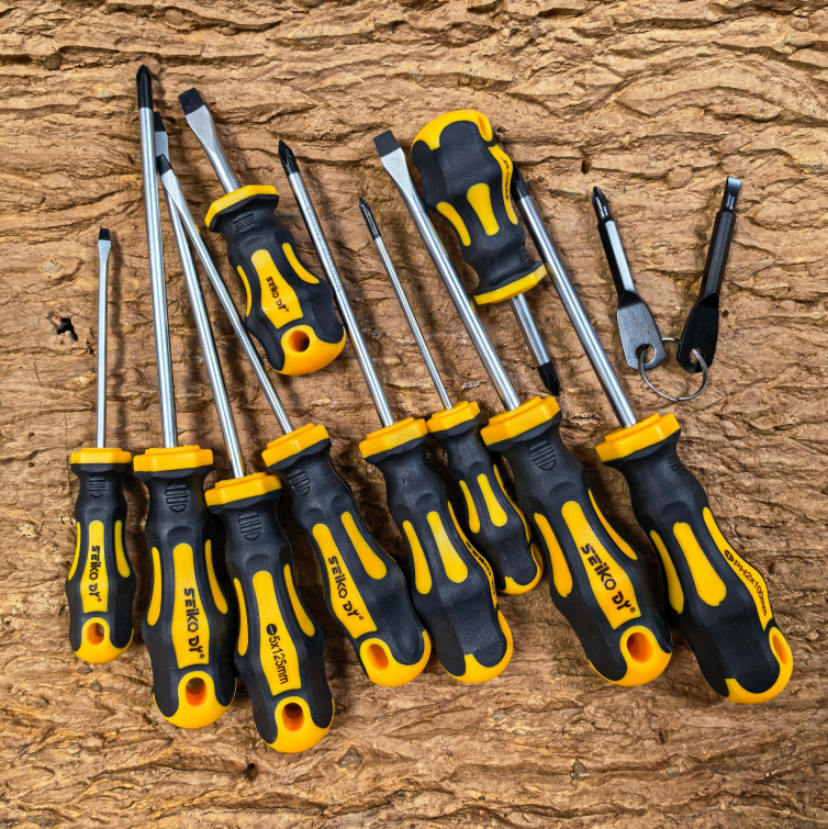 10-Piece Screwdriver Set with Handle and Portable Bits for Home Repairs