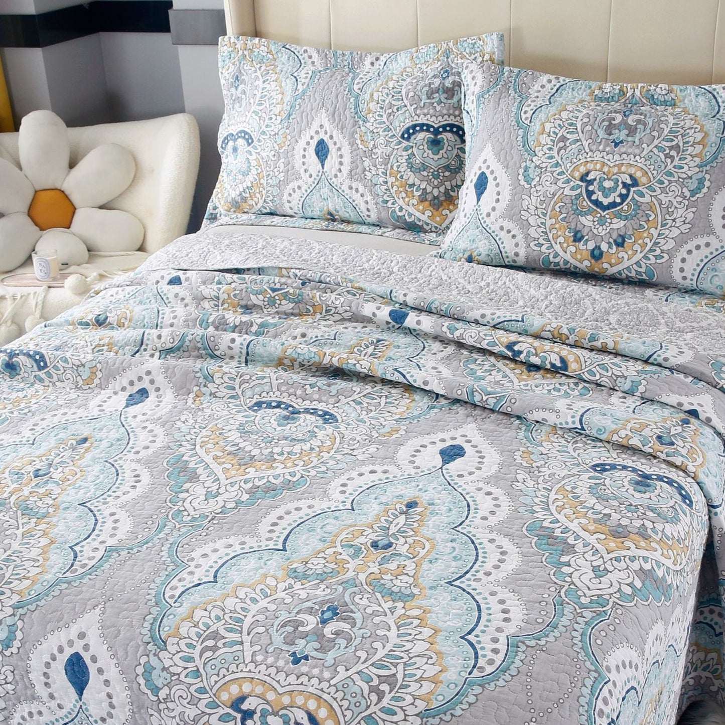 Luxury Cotton Bedding Set with Duvet Cover and Pillowcases – All Sizes & Colors