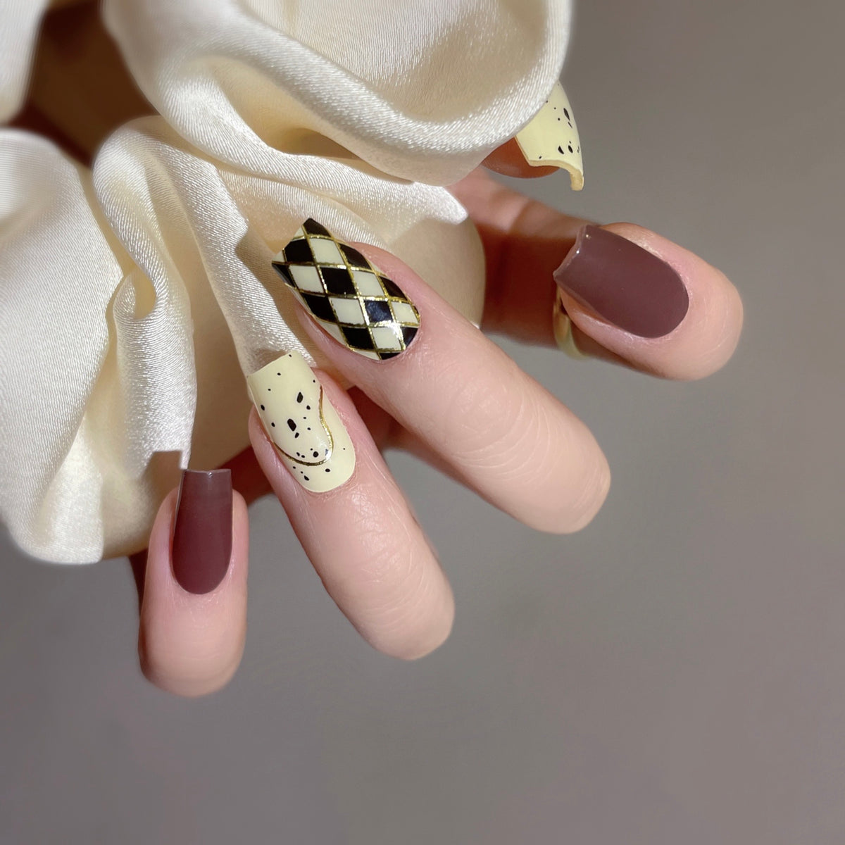 Semi-Cured Gel Nail Stickers - 22pcs Kit with Tools