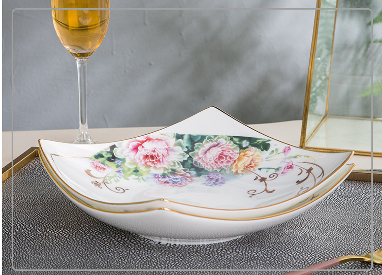 Nordic Style Bone China Dinner Plate Set with Gold Trim - 8 Inch Home Tableware