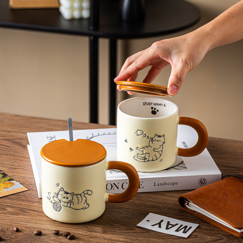 Cute Hand Painted Ceramic Cat Mug with Lid and Spoon - 380ml