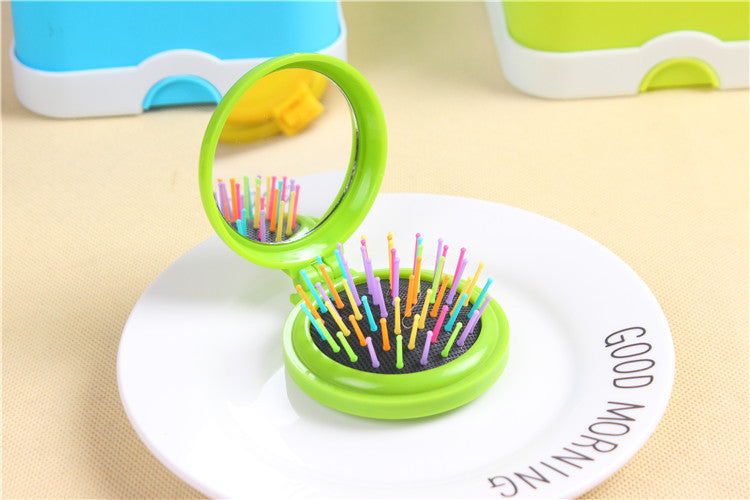 Folding Airbag Massage Comb for Hairdressing and Hair Weaving - Plastic, Multi-Color