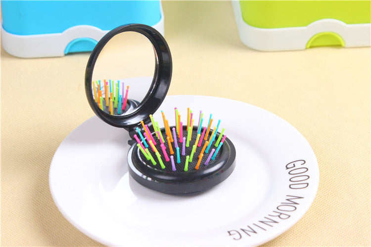 Folding Airbag Massage Comb for Hairdressing and Hair Weaving - Plastic, Multi-Color