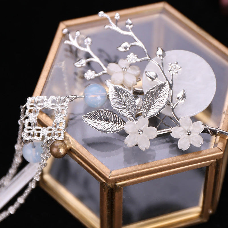 Retro Shell Tassel Hairpin - Silver