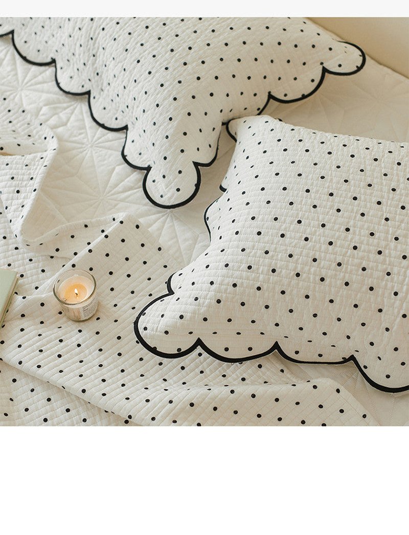 Cotton Bed Cover with Quilted White Polka Dots – Double-Sided Fairly Thick Bed Sheet
