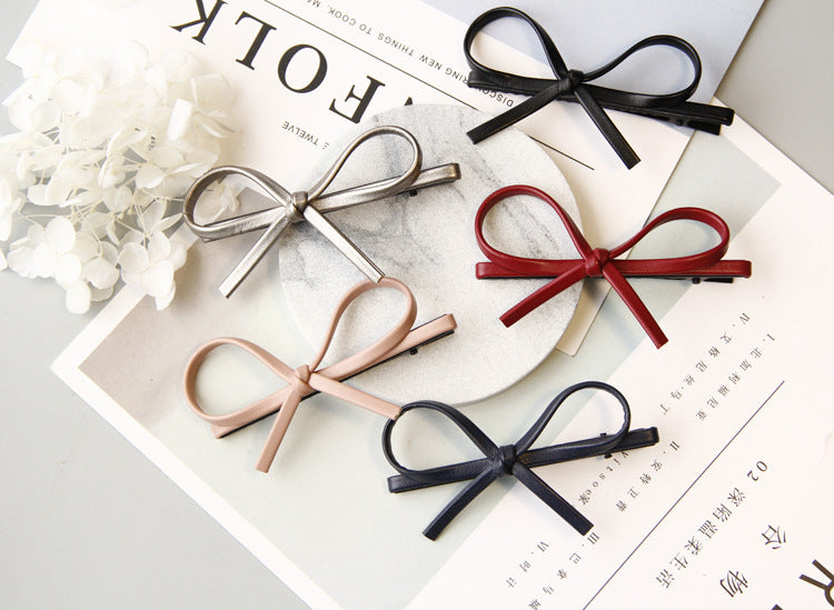 Simple Leather Bow Hairpin - Women's Hair Accessory with Bow Design