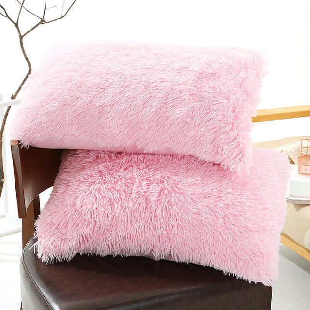 Winter Plush Pillowcase Set - Fluffy Long Plush & Velvet Bedding
