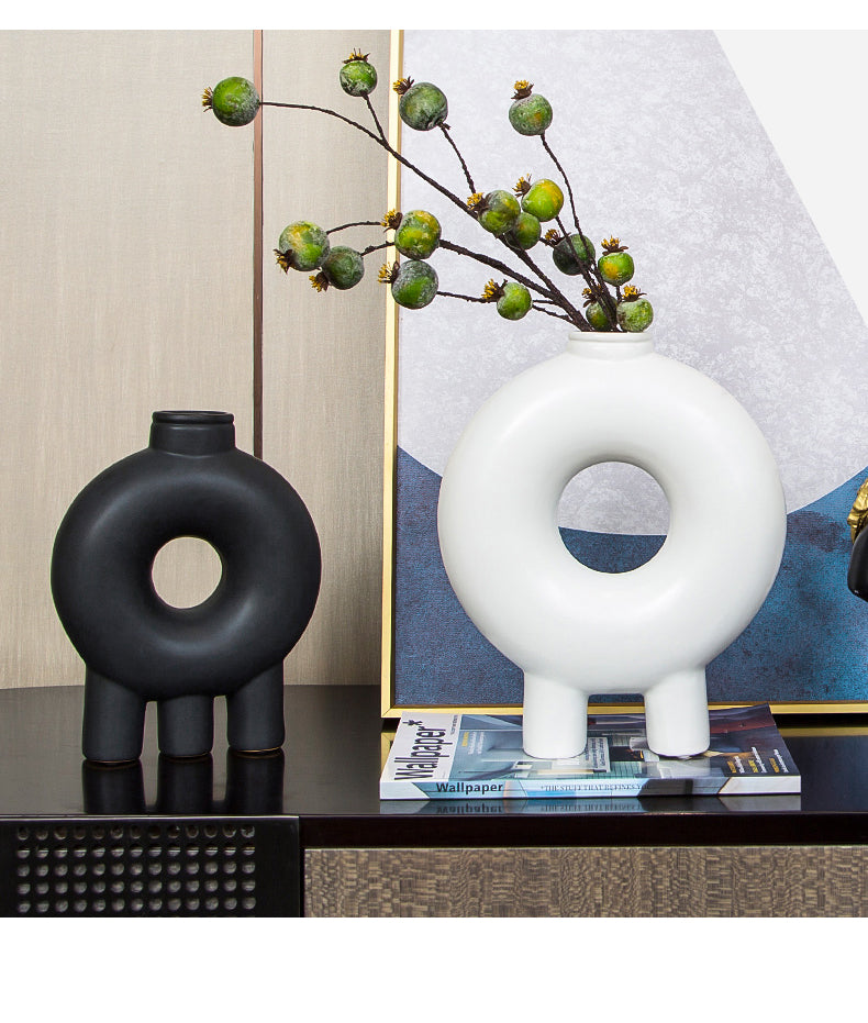 Donut Vase Decoration - Modern Ceramic Home Accent for Dry Flower Arrangements