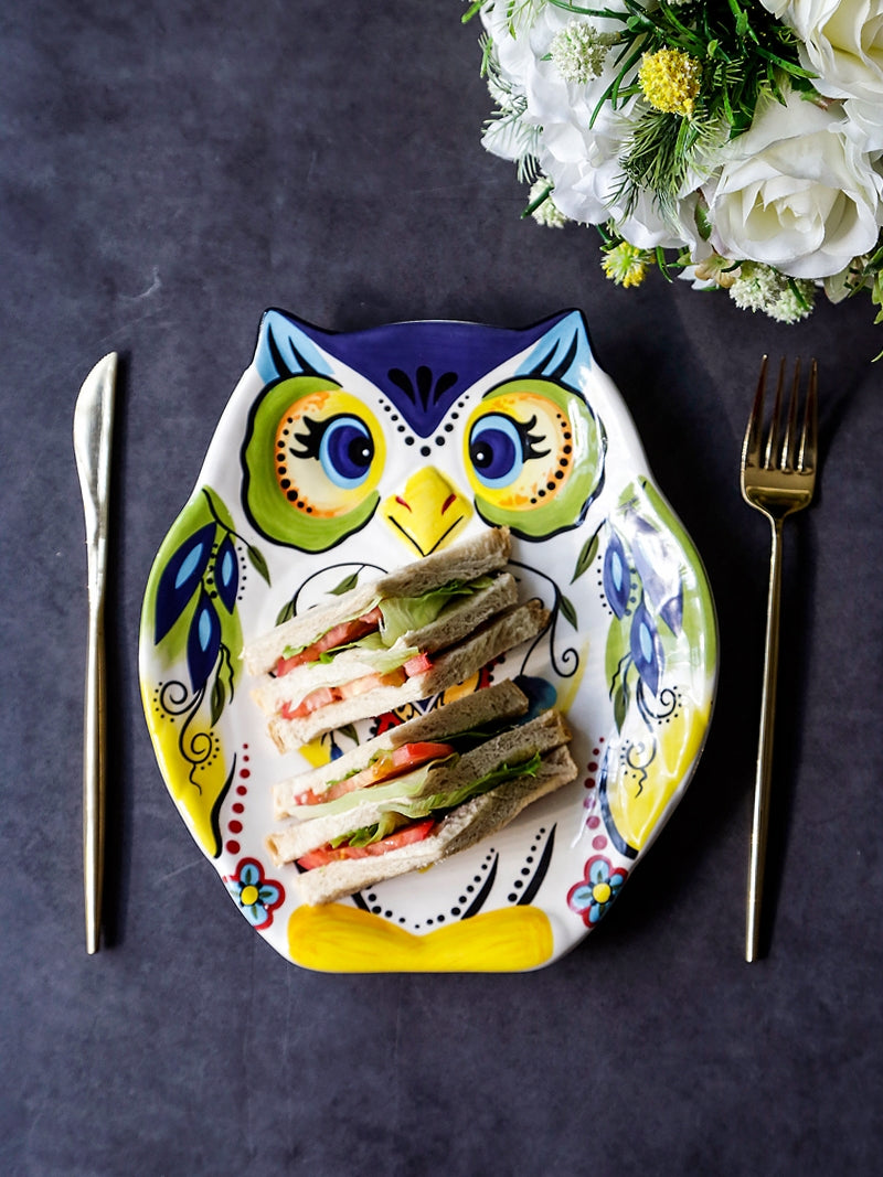 Personalized Cartoon Dinnerware Set with Irregular-Shaped Plates - Owl 9-Inch