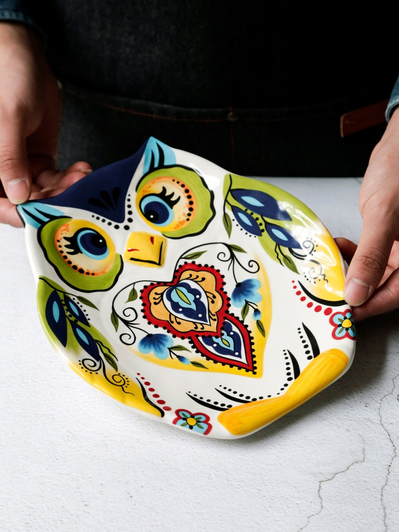 Personalized Cartoon Dinnerware Set with Irregular-Shaped Plates - Owl 9-Inch