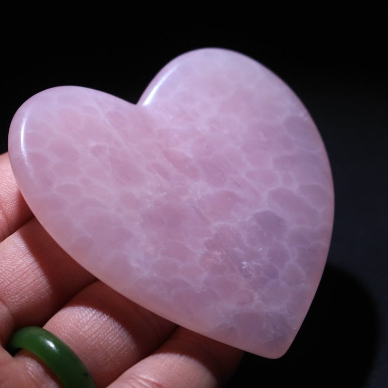 Heart-Shaped Massager Scraping Board