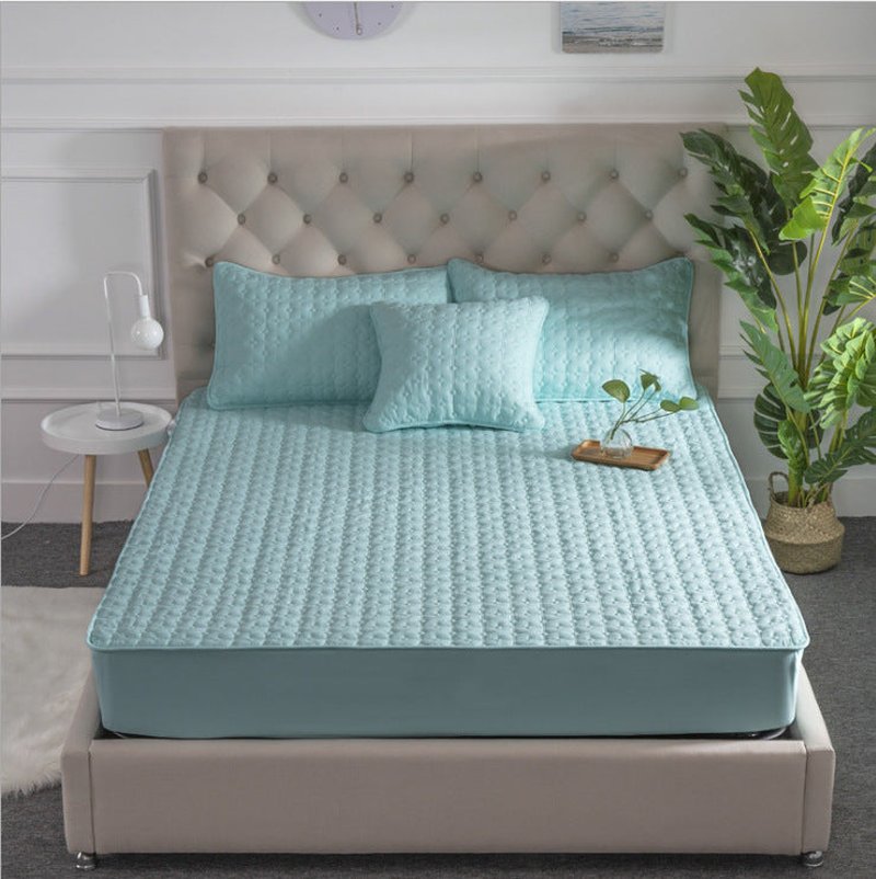 Solid Color Cotton Bed Sheet - Quilted Mattress Cover, Non-Slip, Thick
