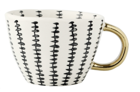 Large Capacity Ceramic Mug for Coffee Tea Water - Hand-Painted Irregular Design