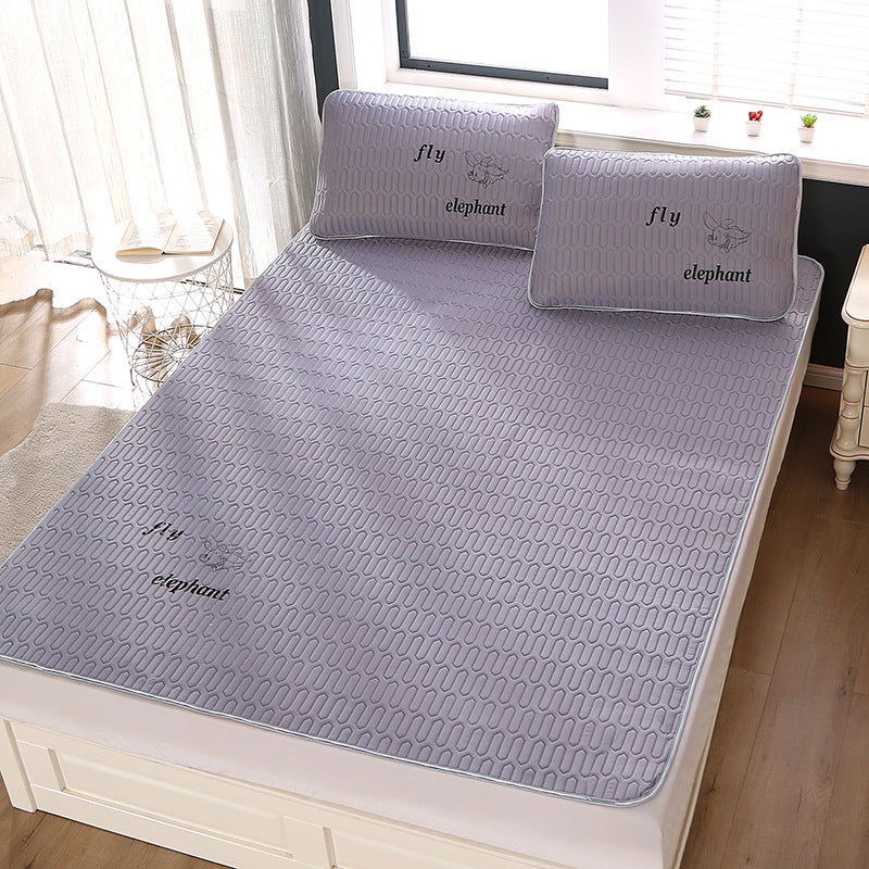 Washable Folding Ice Silk Mat - Multi-Color Home Bedding & Cushion