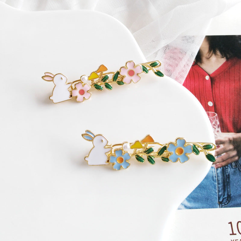 Creative Girly Hairpin - Geometric Alloy Hair Accessory for Women