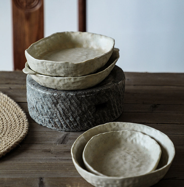 Hand-Squeezed Ceramic Dinner Plate Set - Irregular Shape & Personalized Design