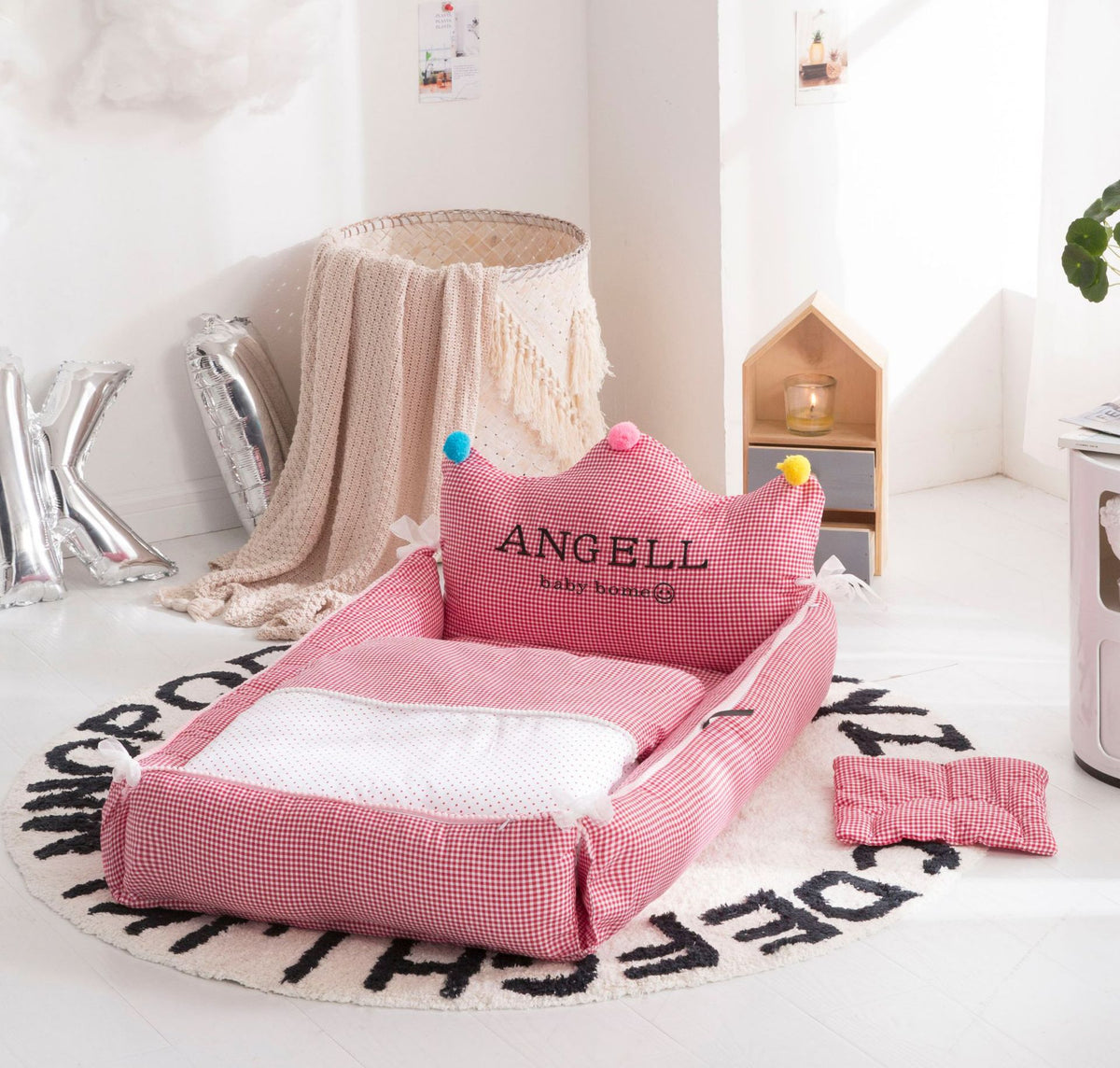 Portable Baby Bed Neonatal Uterine Bionic Crib - Washable & Adjustable Nursery