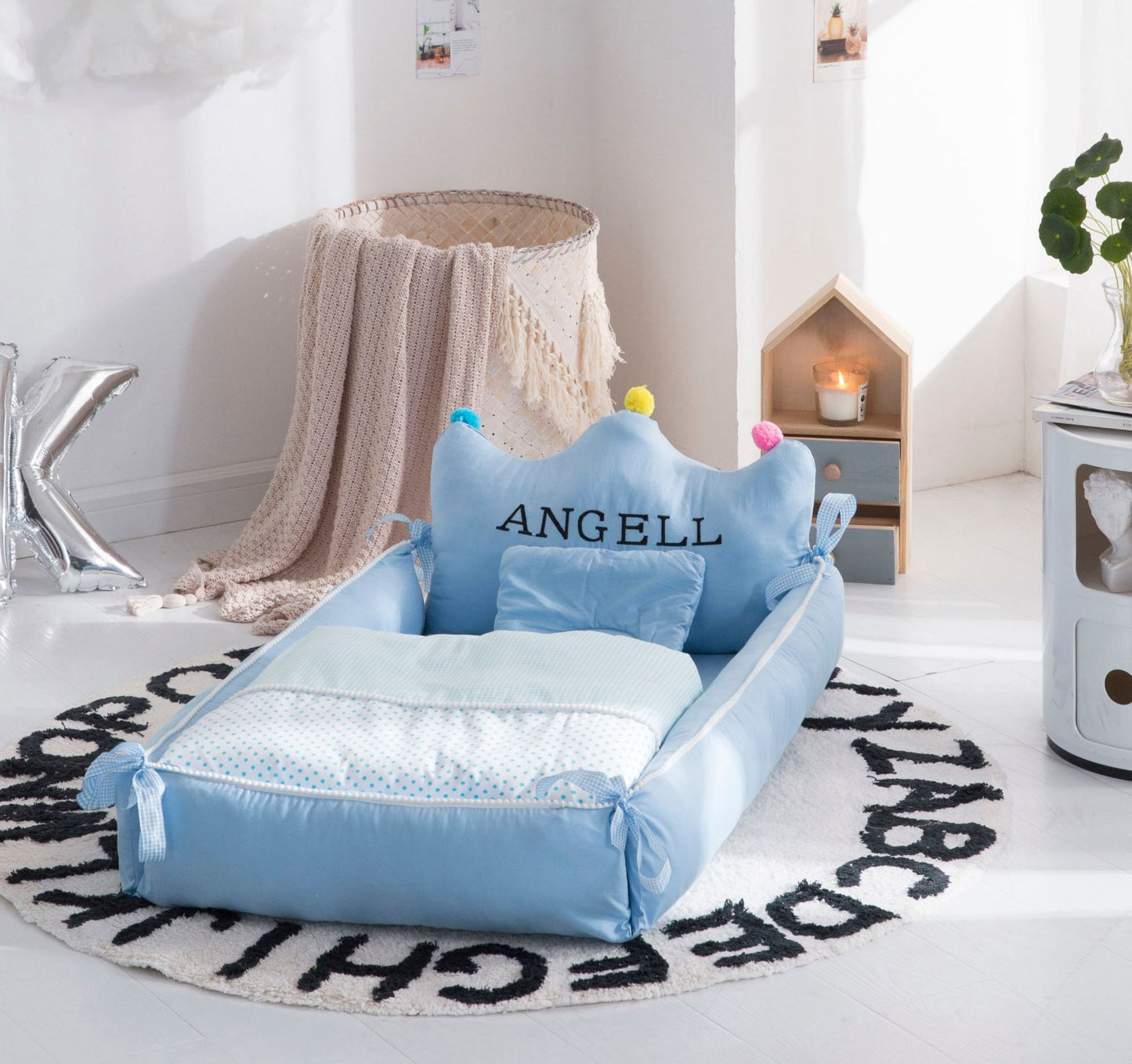 Portable Baby Bed Neonatal Uterine Bionic Crib - Washable & Adjustable Nursery