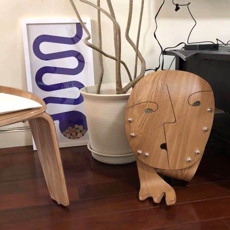 Creative Wooden Character Decoration - Unique Shaped Living Room Accent