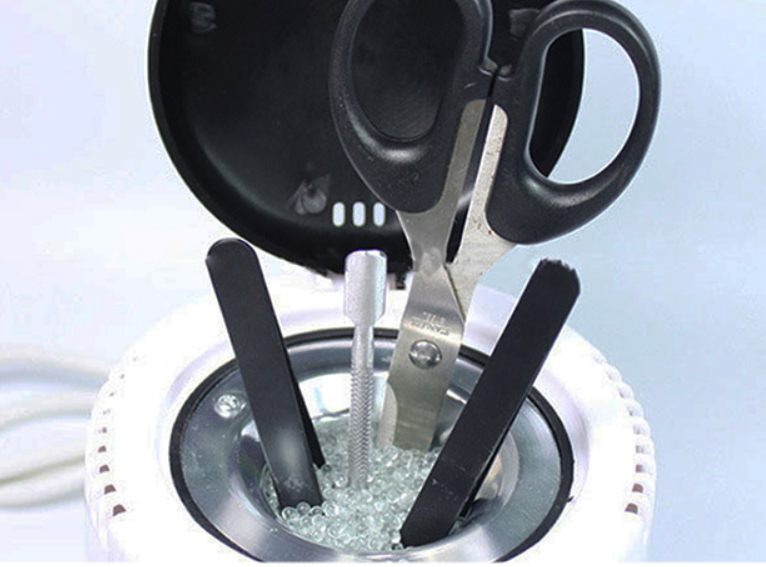 Nail Art Sterilizer Cup with Scissors