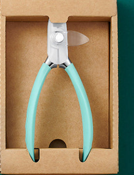 Diagonal-Pointed Nail Clipping Pliers for Ingrown Toenails - Stainless Steel, Multi-Color