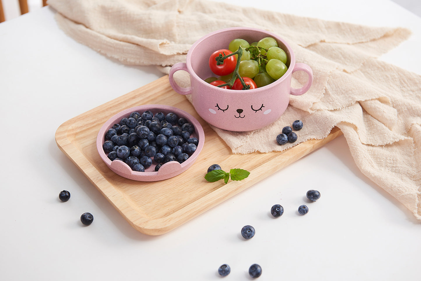 Children's Anti-Scalding Binaural Wheat Straw Bowl - Safe, Eco-Friendly Infant Dinnerware