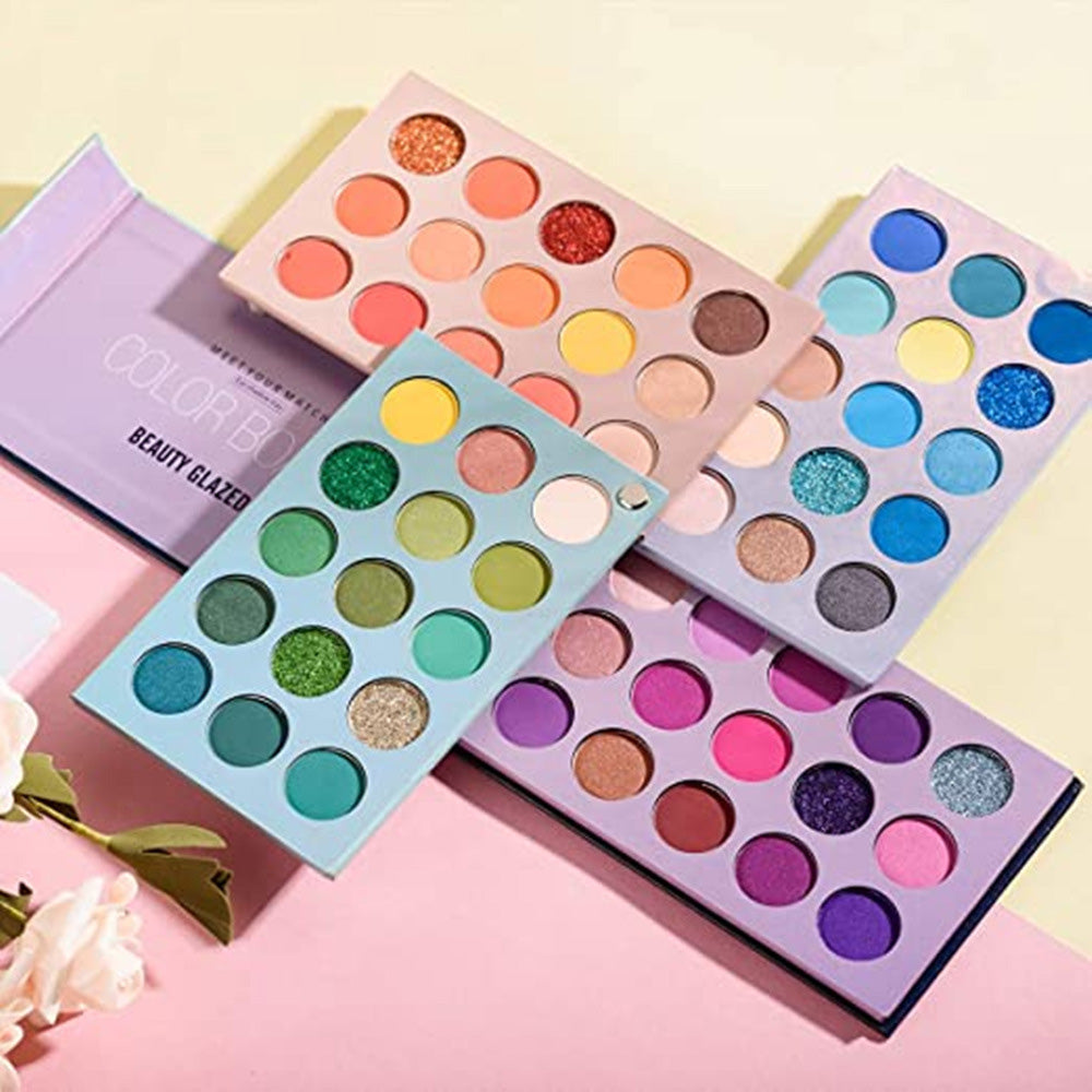 15-Color Eyeshadow Palette with Matte Pearlescent Finishes - Multiple Shades