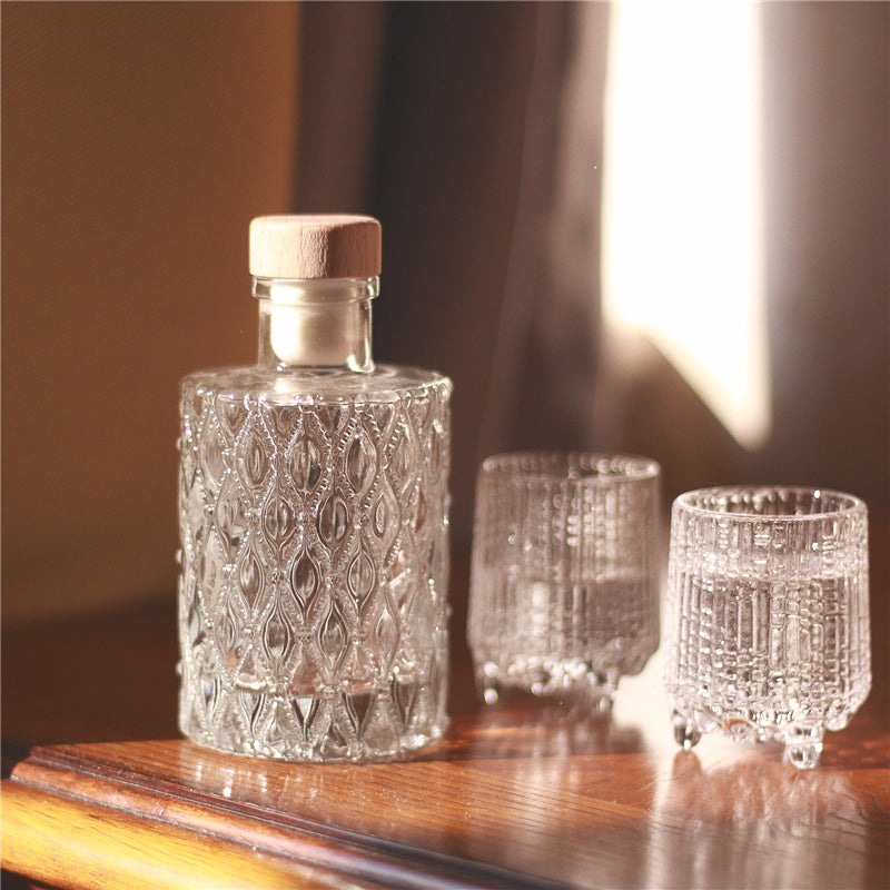 Small Sealed Wine Bottle with Lid - 180ml Home Storage & Barware